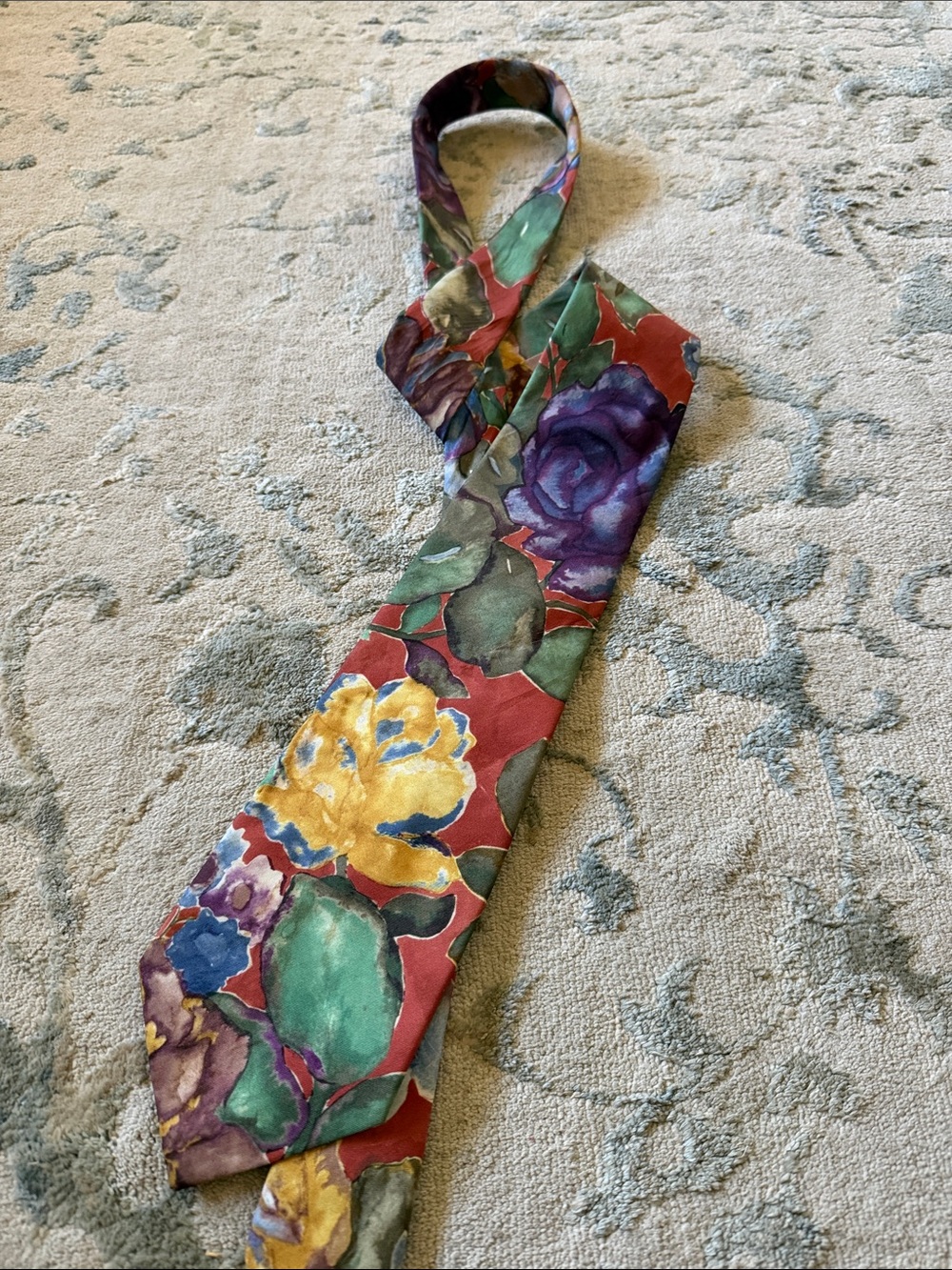 Floral Watercolor Print Tie in Red